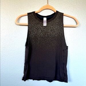 IVIVVA size 10 Black Sleeveless Top
